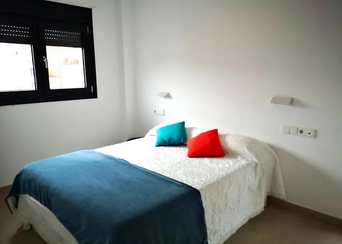 Luz Y Confort Con Garaje Apartman Cádiz